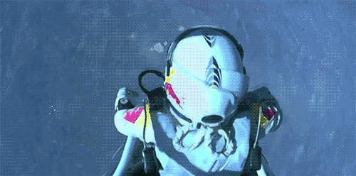 0_j-IZo69XCkFKW3Fx.gif